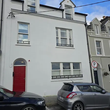 Apartment 2 Bed With Harbour Views 3