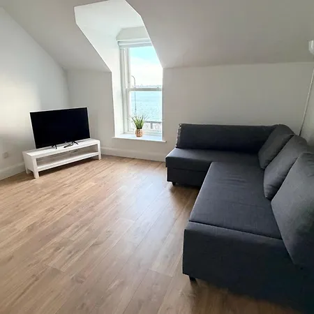 아파트 2 Bed With Harbour Views 3