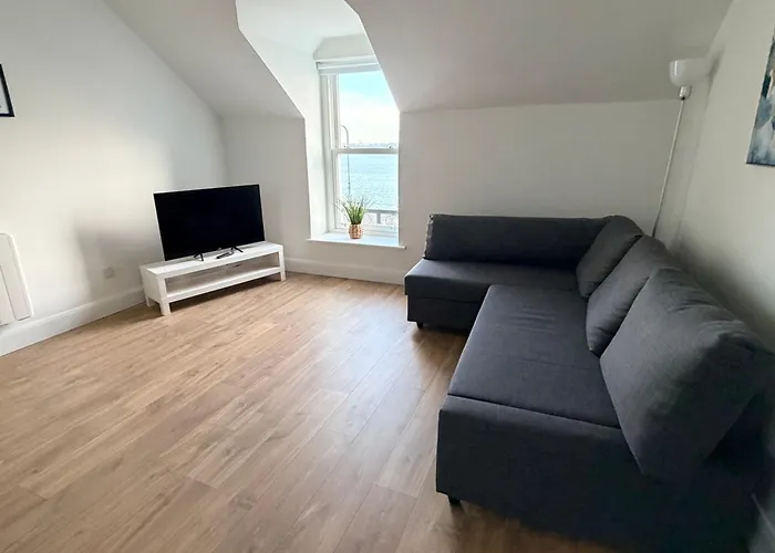 Appartamento 2 Bed With Harbour Views 3