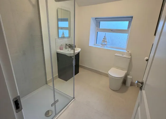 Appartamento 2 Bed With Harbour Views 3 An Cóbh
